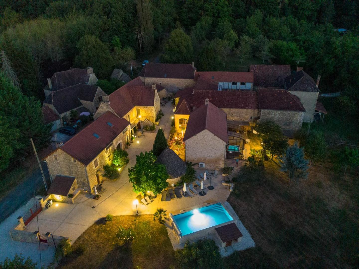 Aux Bories De Marquay, Chambres D'Hotes B&B Avec Piscine Et Spa Pres De Sarlat Zewnętrze zdjęcie